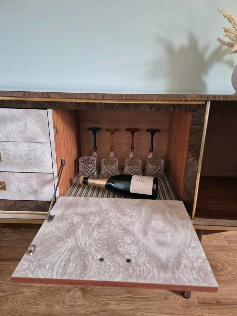 Mid Century sideboard - Image 4