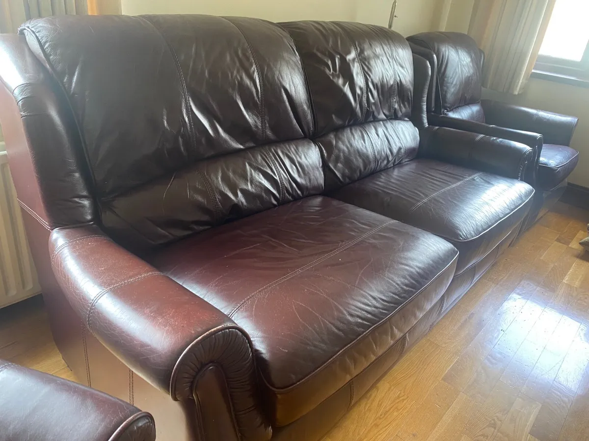 Leather Couch  - for sale - Image 2
