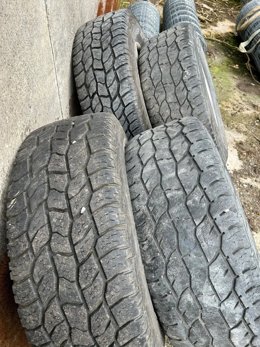 Toyota Landcruiser Alloy wheels - Image 3