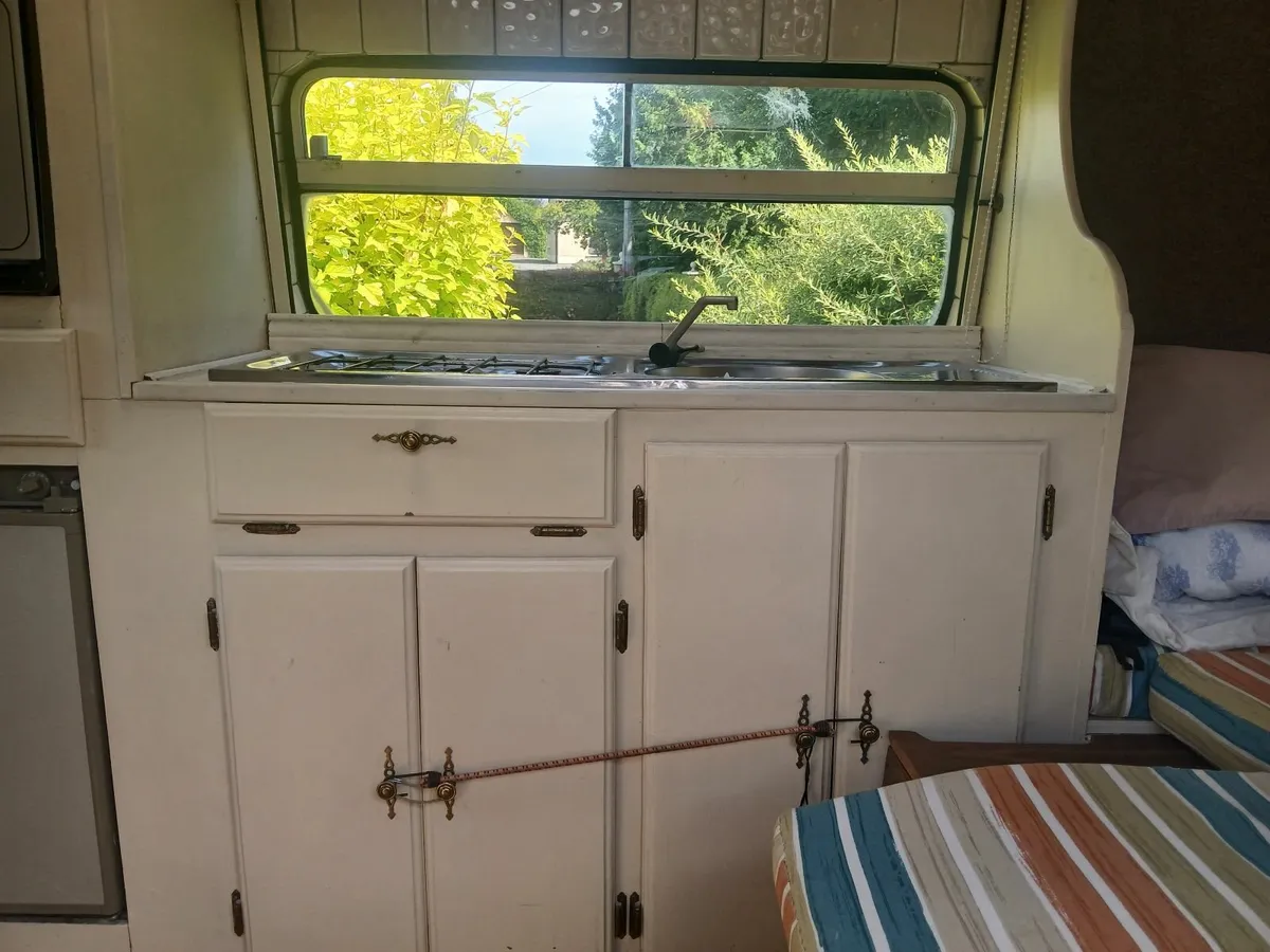 Fiat Ducato Campervan - Image 4