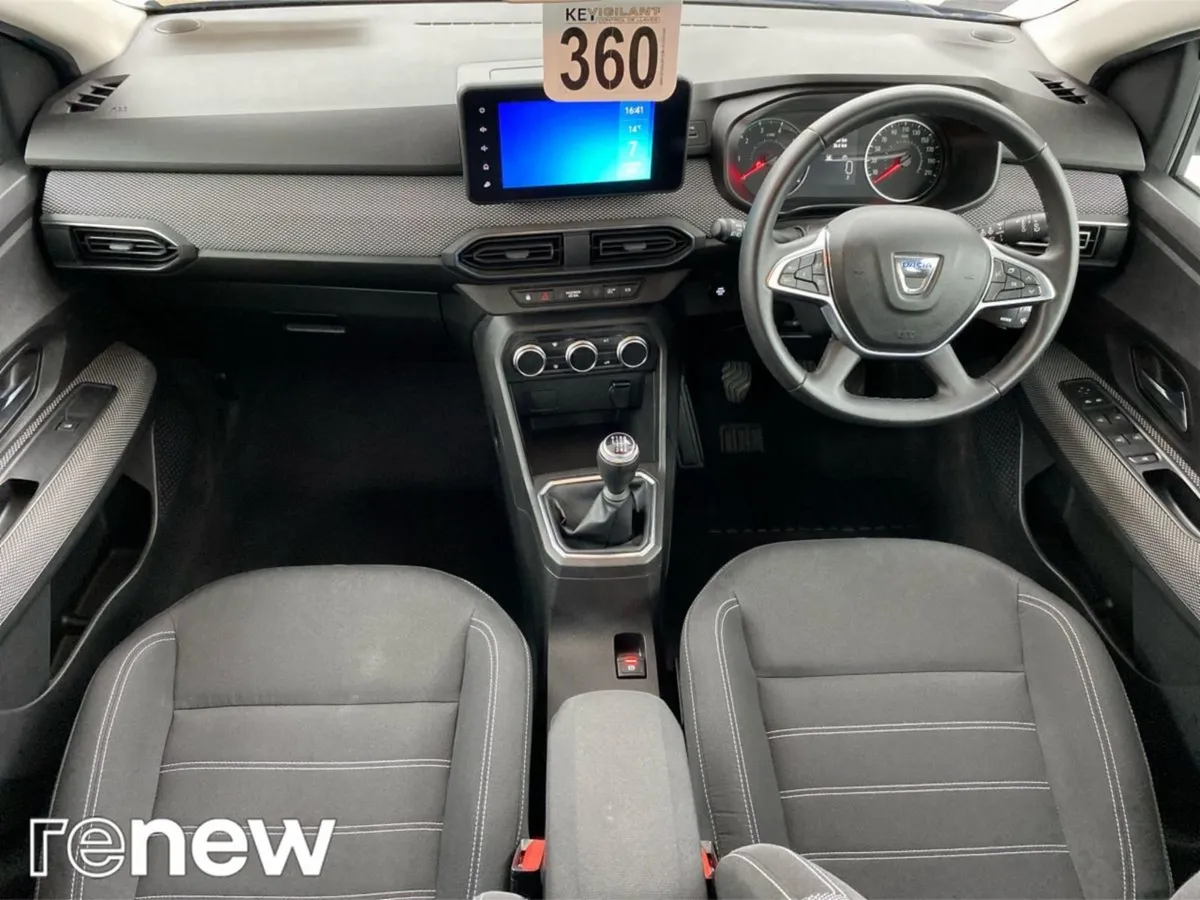 Dacia Jogger 7 Seater TCe 110 Comfort - Image 4