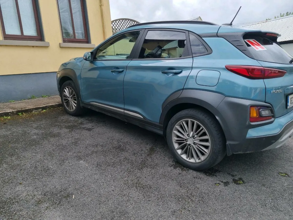 2018 Hyundia Kona - Image 2