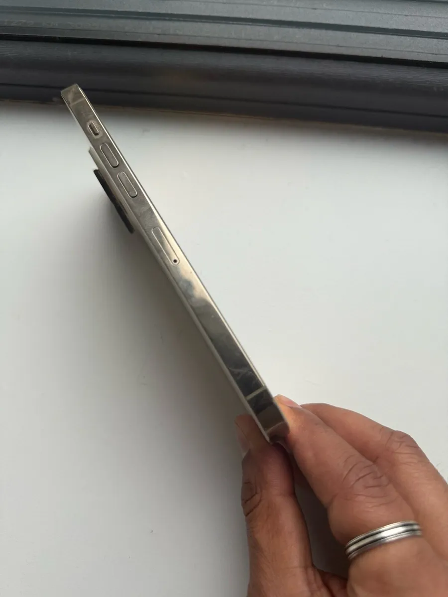 IPHONE 14 PRO MAX GOLD UNLOCKED - Image 3