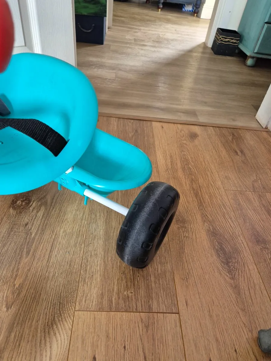 Kids trike - Image 2