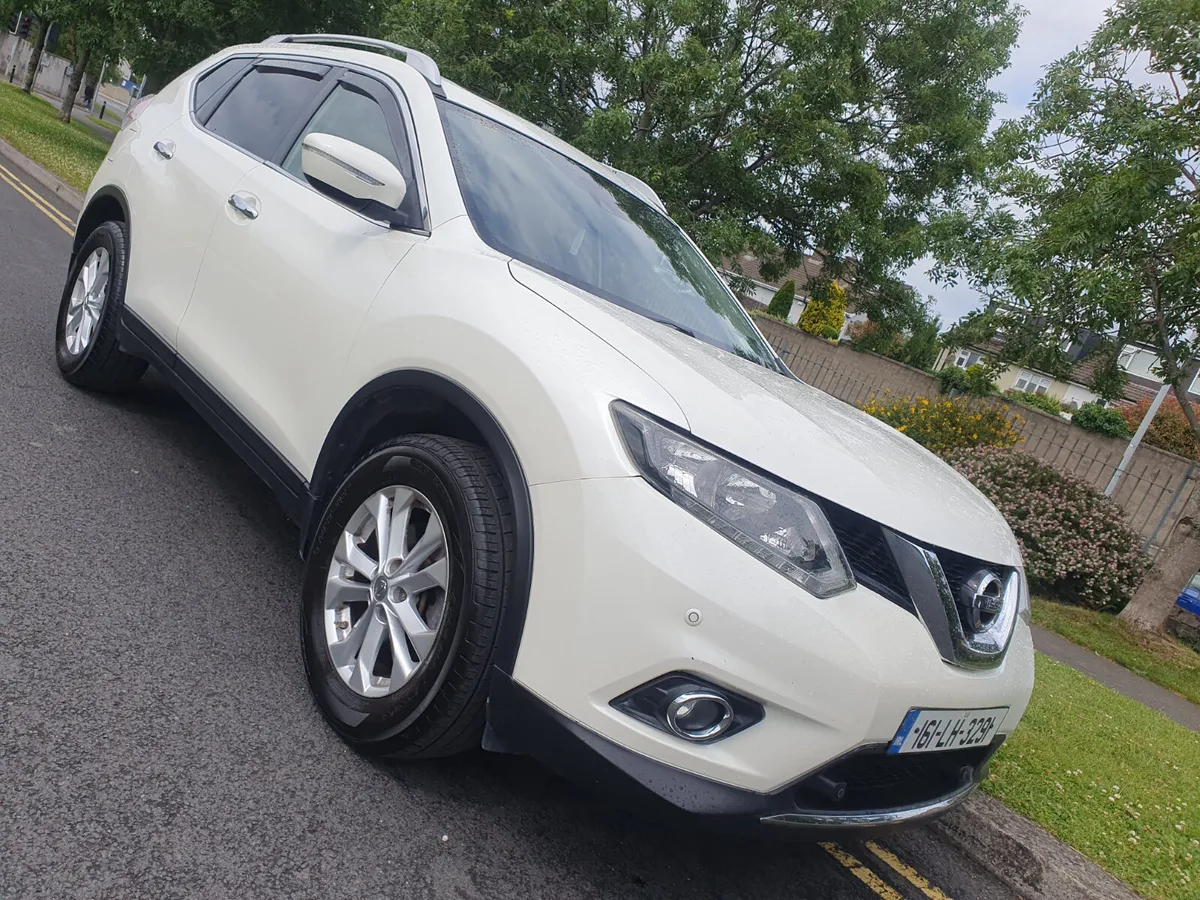 Nissan X-Trail 2016 , 7 Seater , 1.6 DCI - Image 1