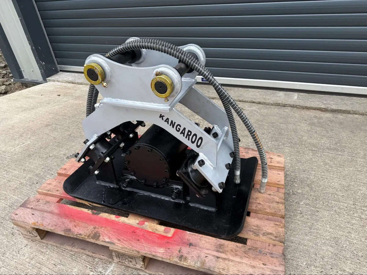 Wacker plate 4-6 ton New - Image 2