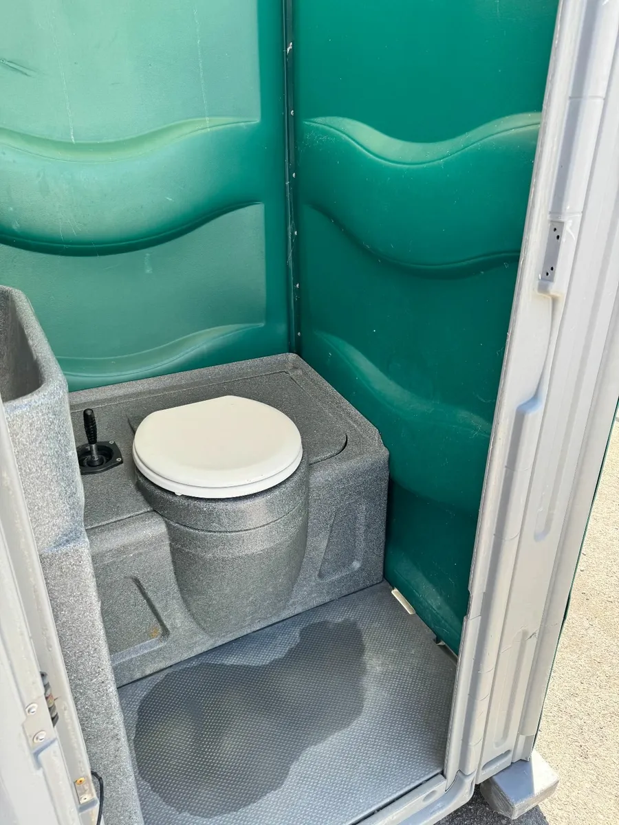 Site Toilet - Image 3