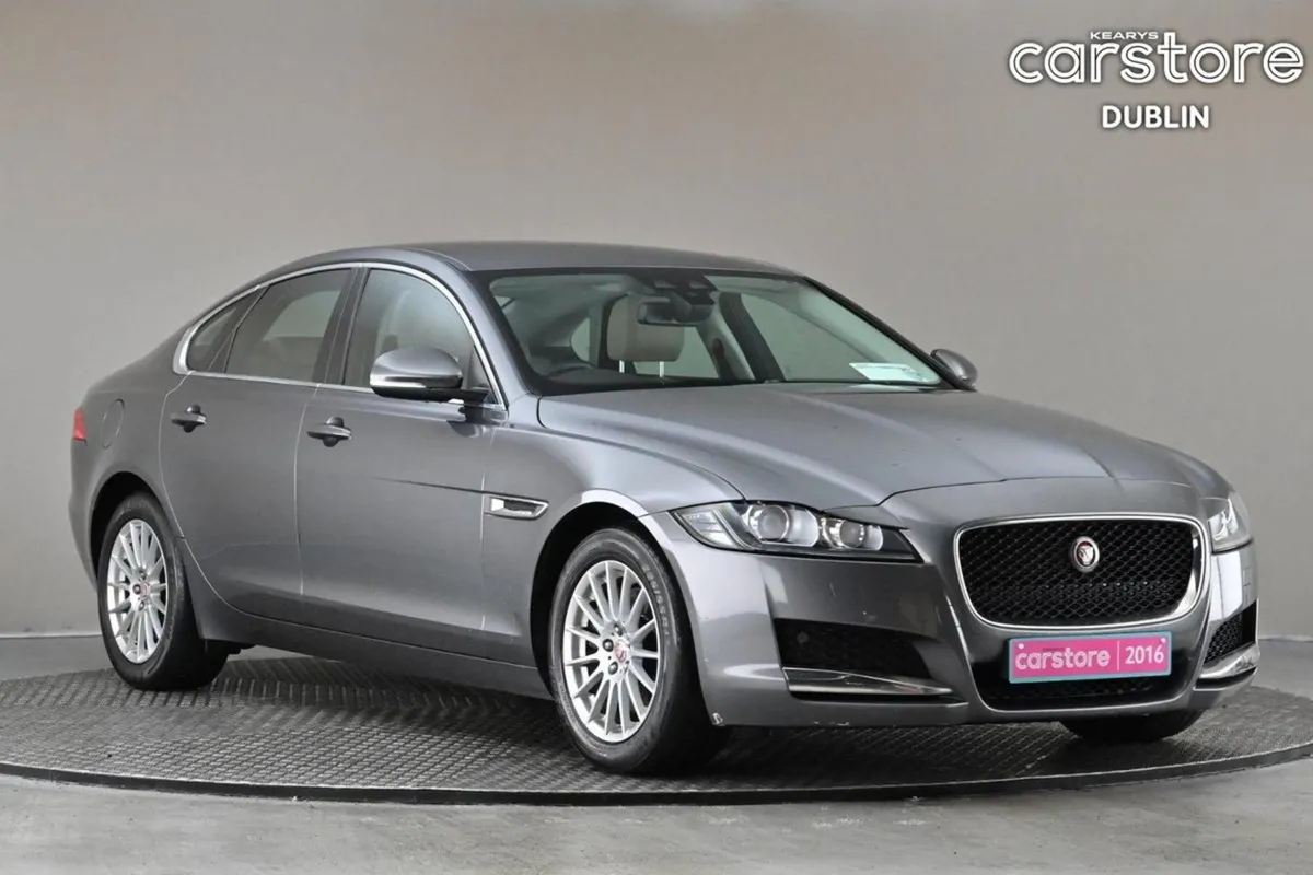 Jaguar XF 2.0d 180BHP RWD Prestige My16  beige Le - Image 1