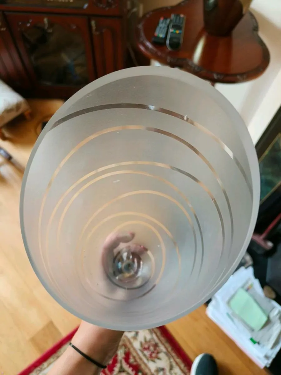 Glass vases/candle holders x2 - Image 3