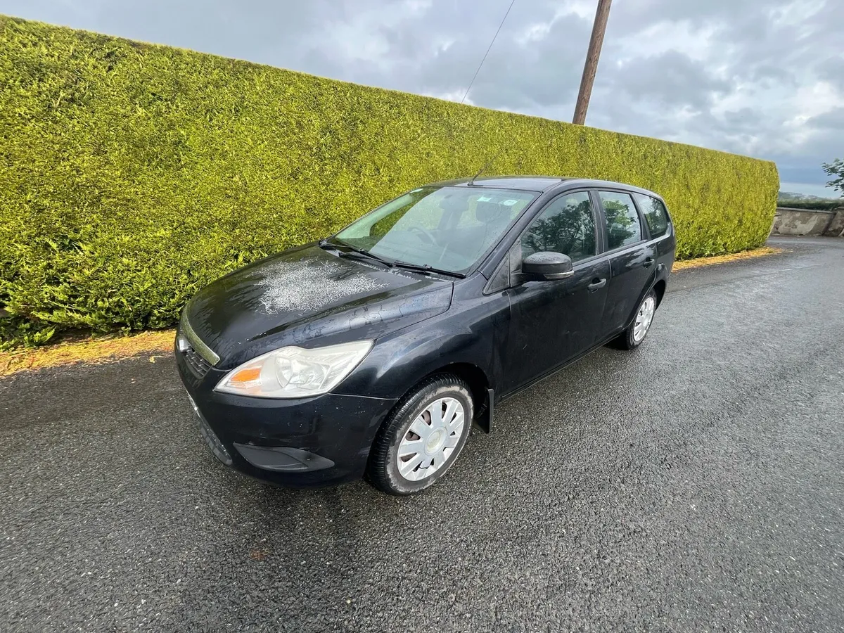 **Ford Focus low miles ** - Image 3