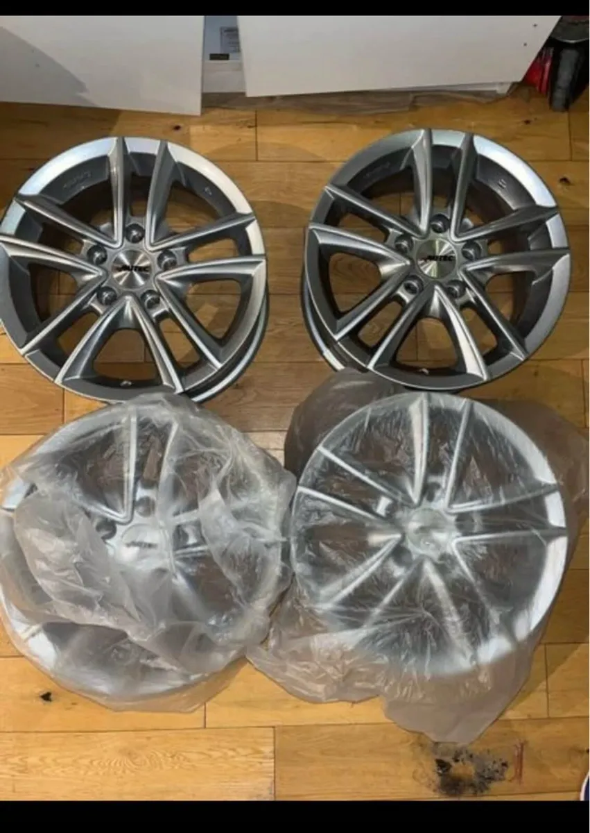 15" Autec Alloys- Unused Brand New - Image 3