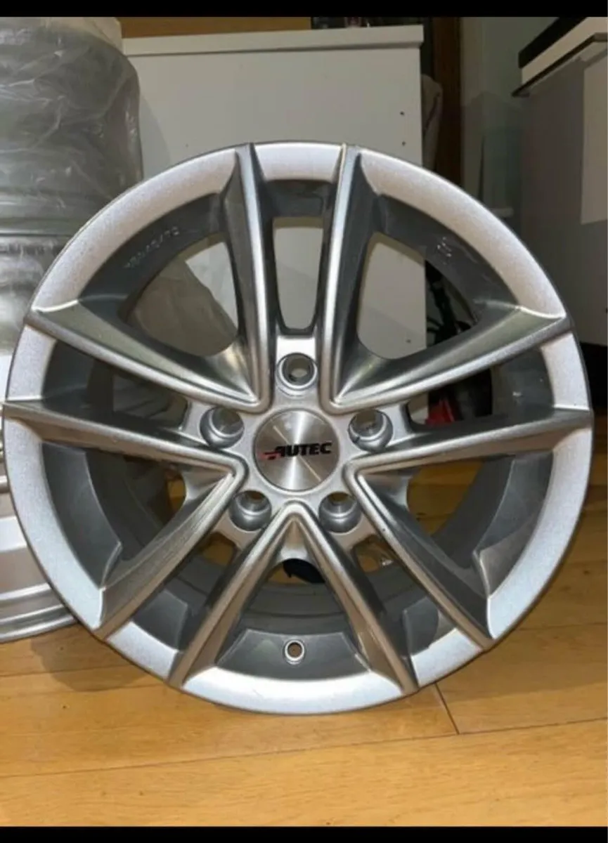 15" Autec Alloys- Unused Brand New - Image 4