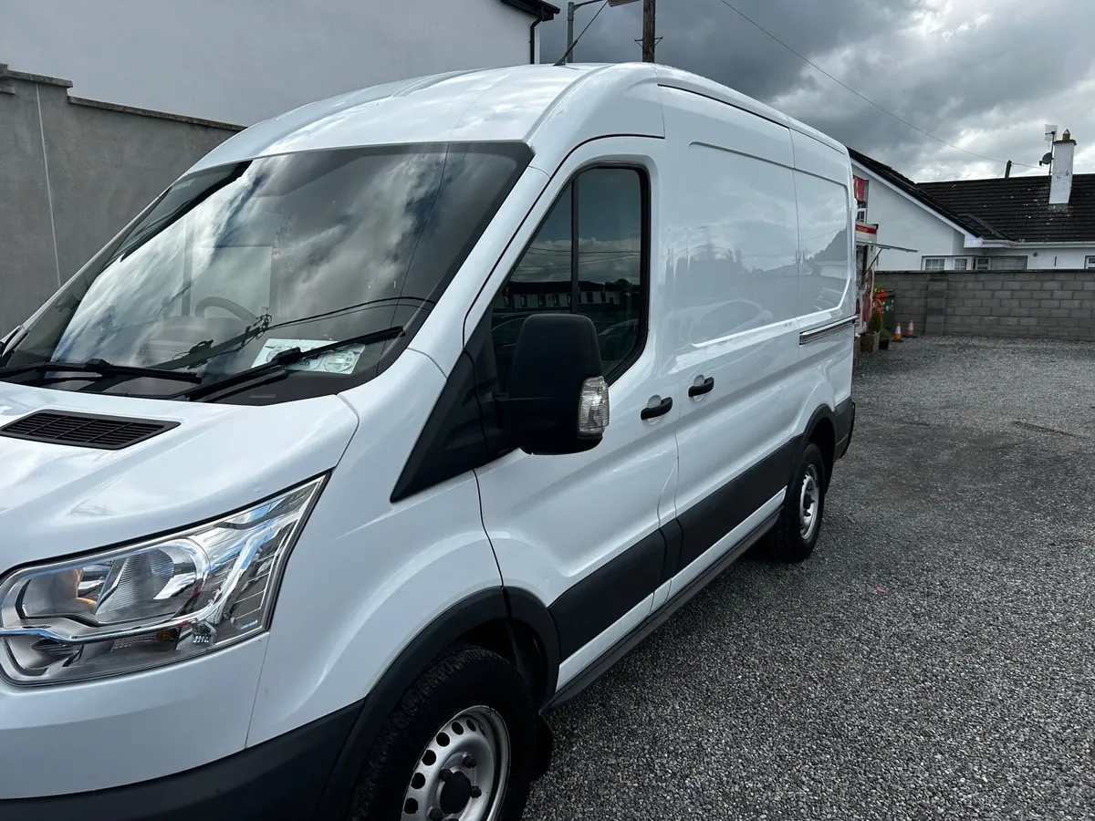 Ford  Tranzit - Image 1