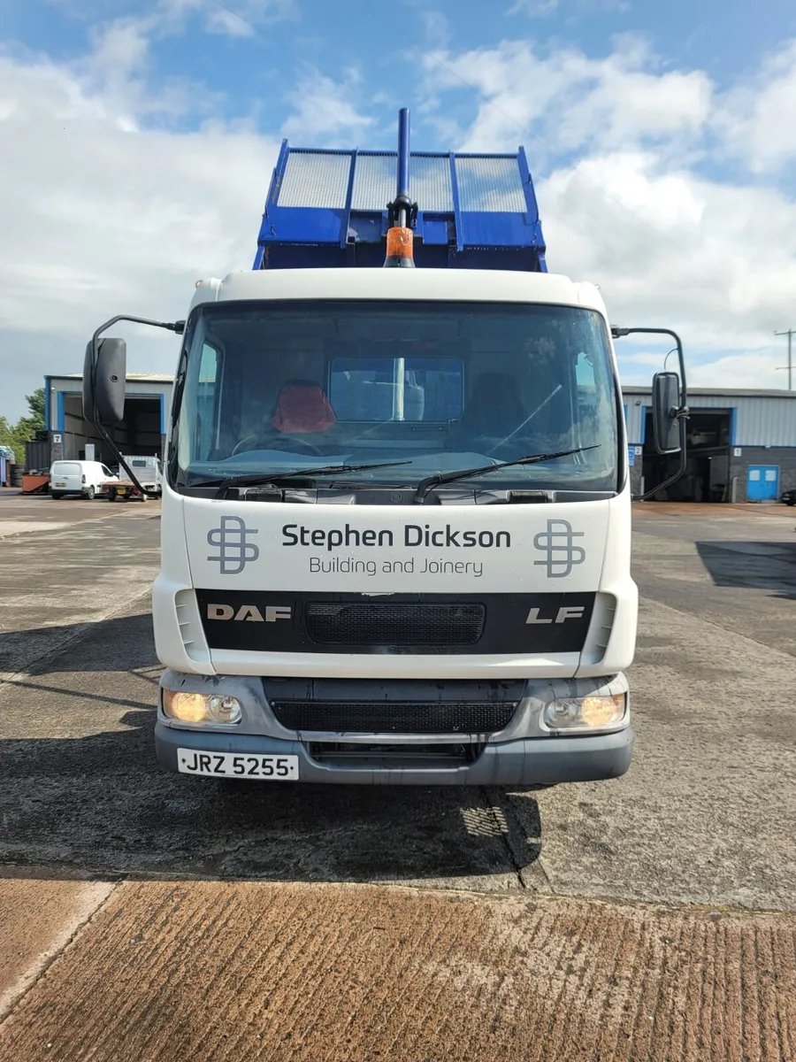 2006 Daf 7.5 Ton Tipper steel body Tested manual - Image 4