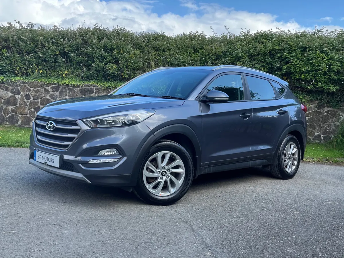 Hyundai Tucson 1.7 Comfort Plus - Image 3