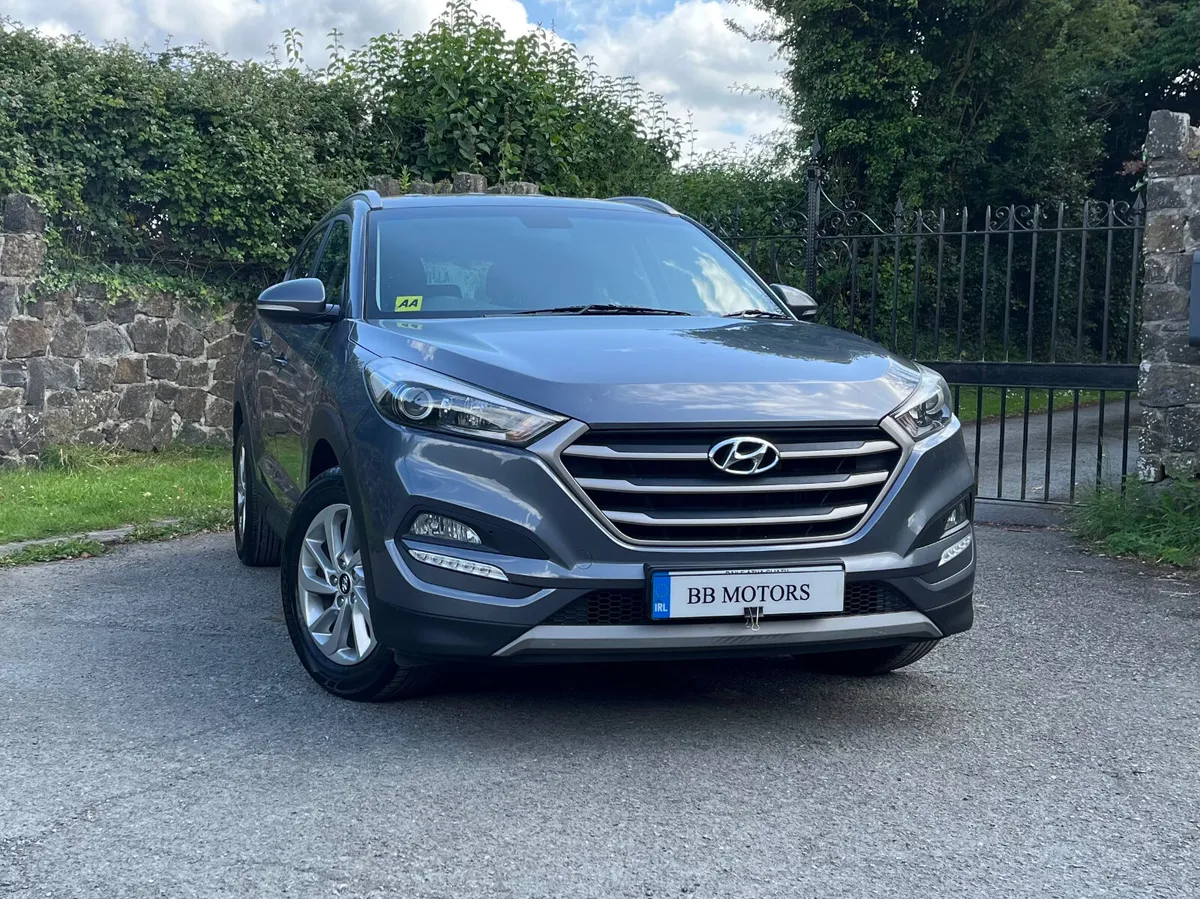 Hyundai Tucson 1.7 Comfort Plus - Image 4