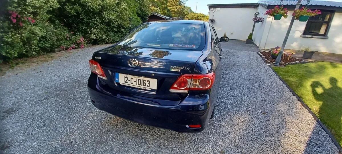 Toyota Corolla 2012 - Image 3