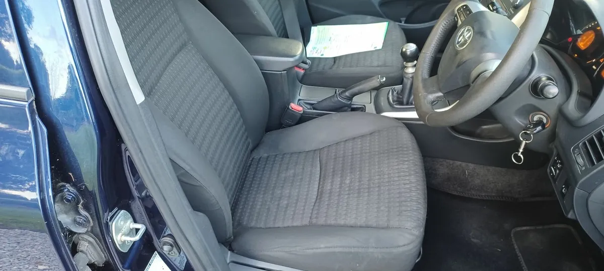 Toyota Corolla 2012 - Image 4