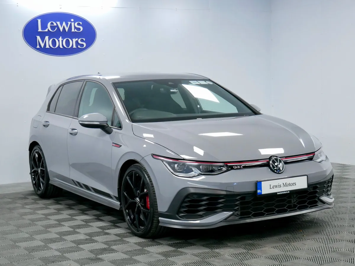 2021 Volkswagen Golf GTI Clubsport 2.0 TSI 300BHP - Image 2