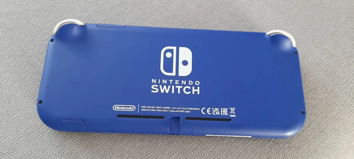 Nintendo Switch Lite - Image 2