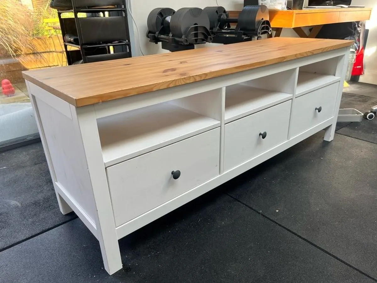 TV unit - Image 2