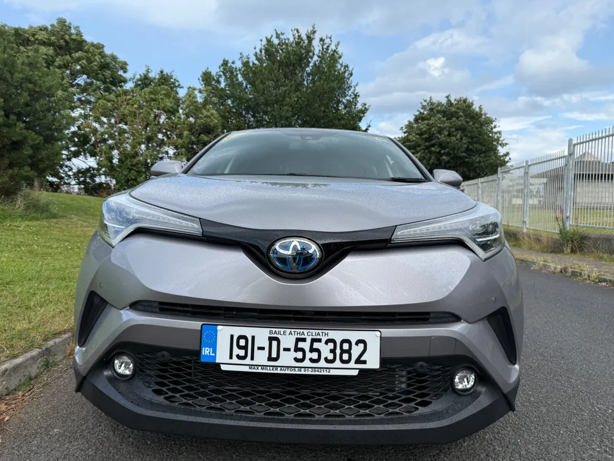 Toyota C-HR 2019 1.8 HYBRID PETROL , HIGH SPECIFIC - Image 2
