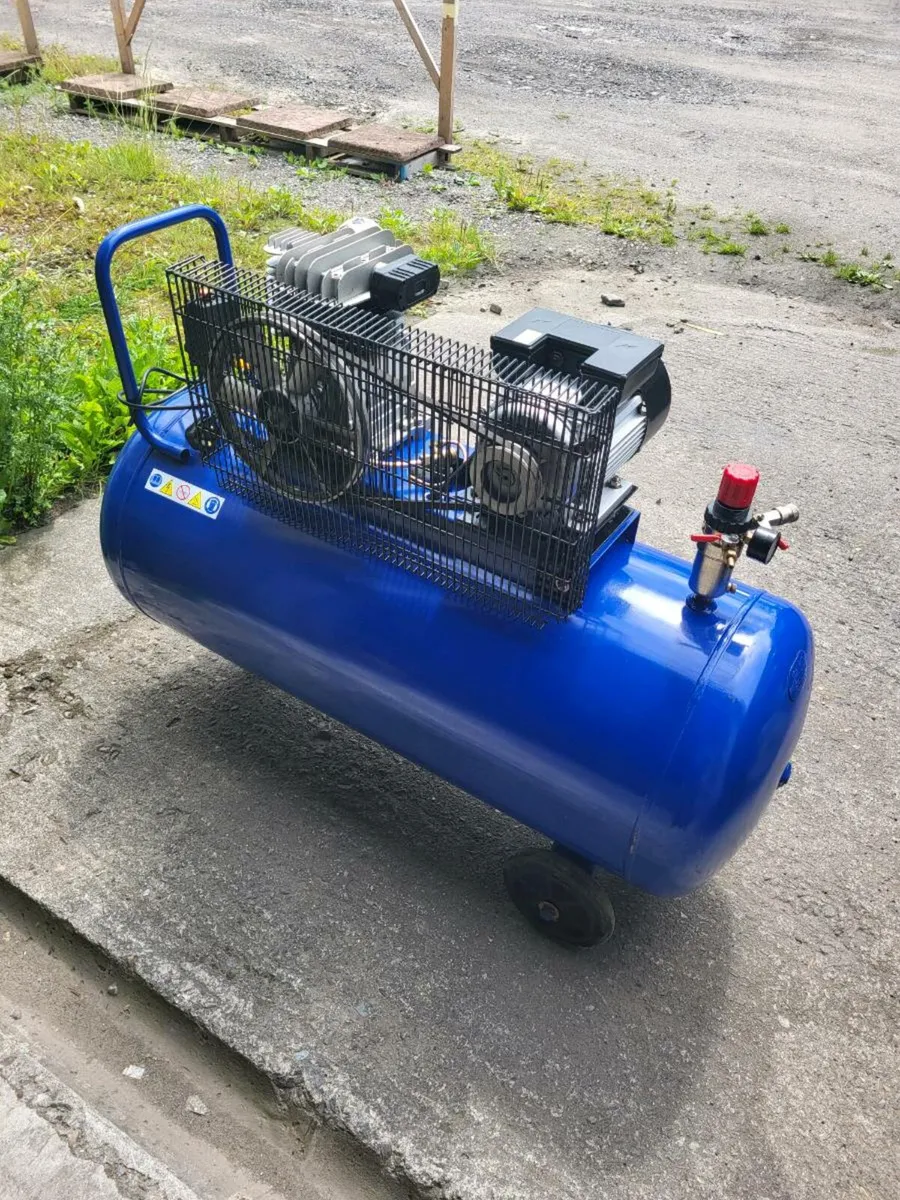 Air Compressor - Image 2