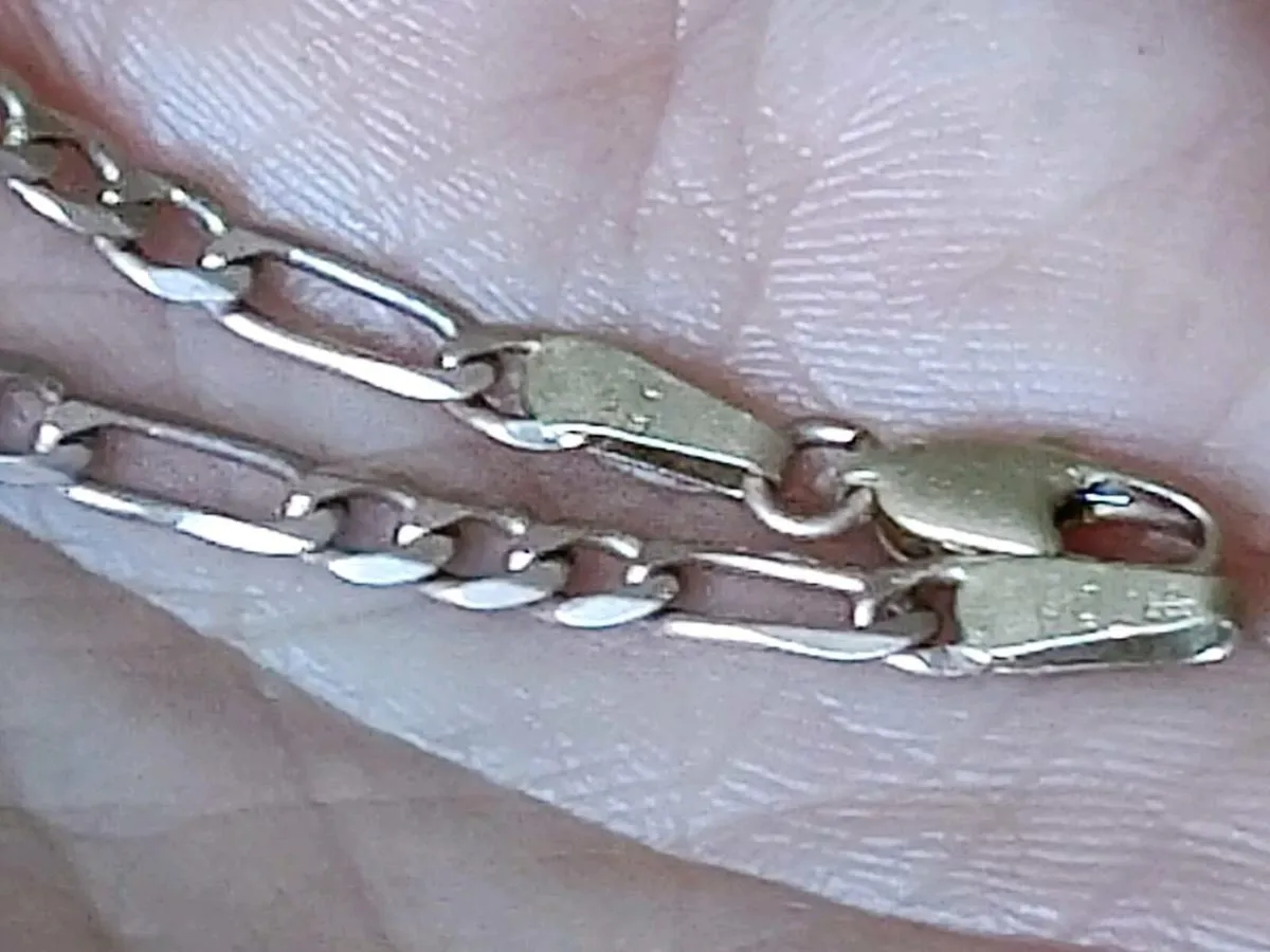 ROSE GOLD FIGARO, 9CT Gold 7"New Bracelet ! - Image 2