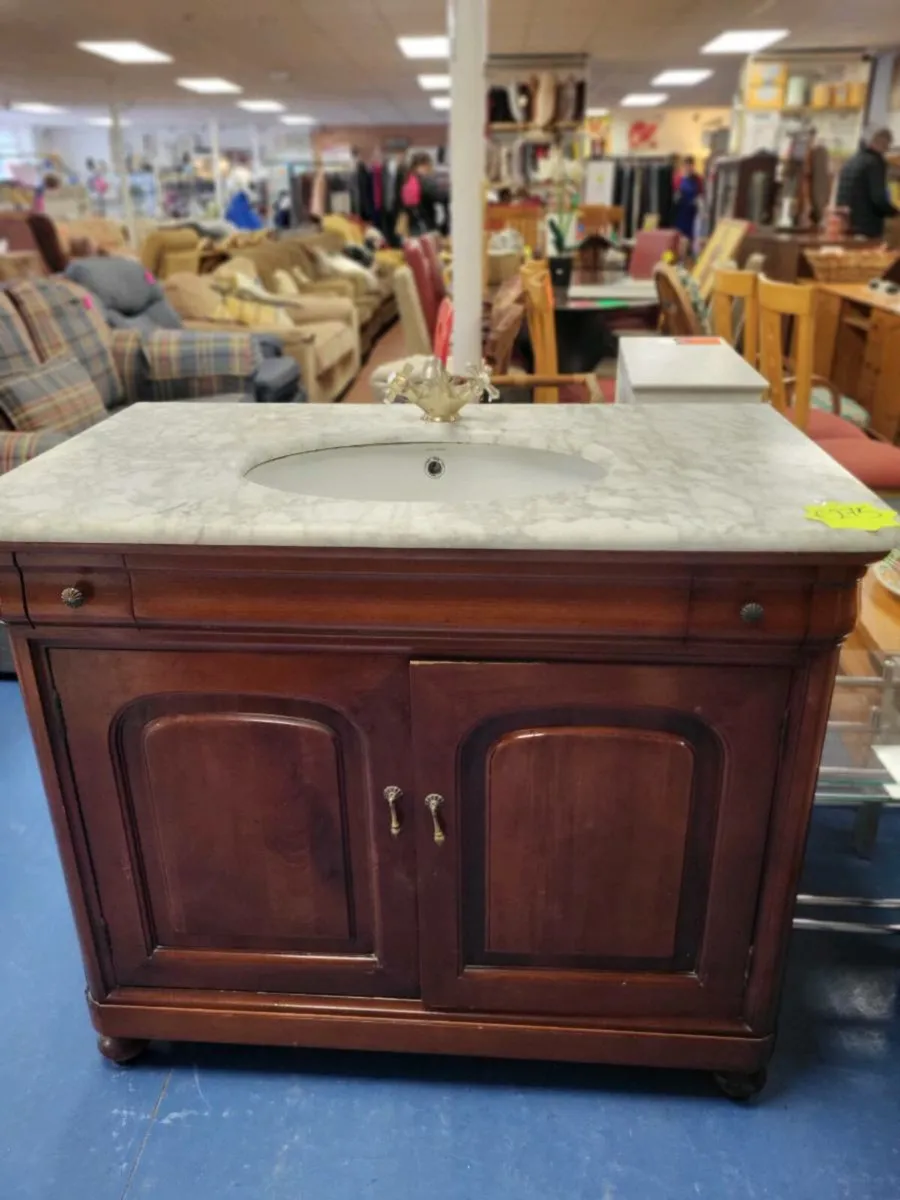 North West Hospice Charity Shop sink unit - Image 1