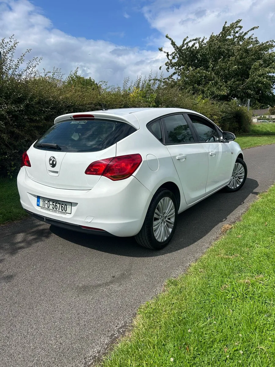 Vauxhall Astra NCT 2/26 TAX 4/26** 93.000 miles - Image 3
