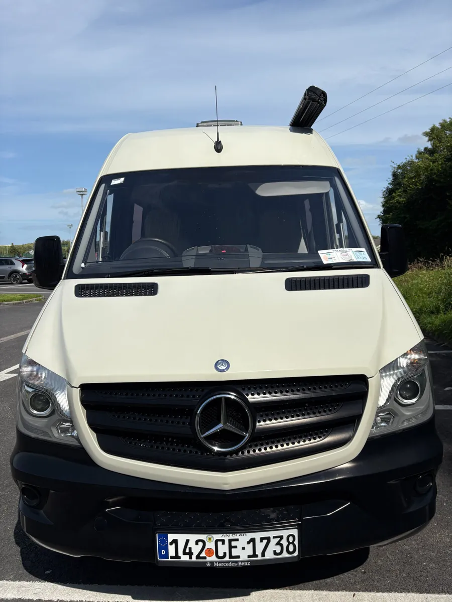 142 Mercedes Sprinter Camper van - Image 2