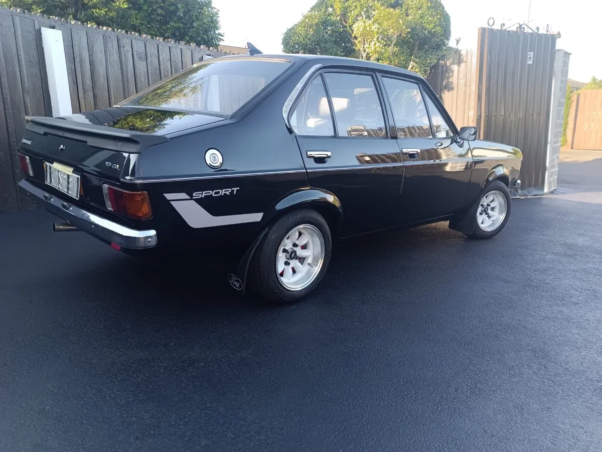 Ford Escort - Image 2