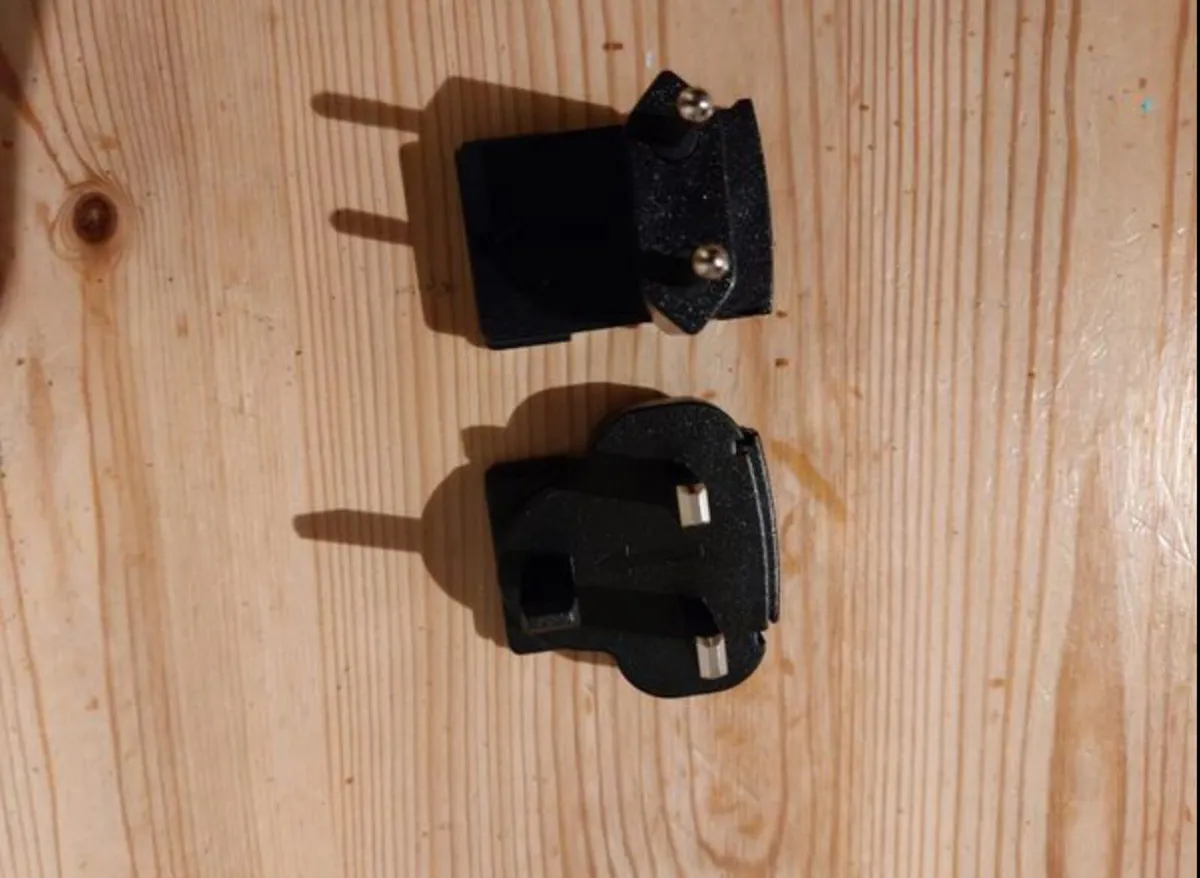 Brand New Power Adapter & USB 3.0 Cable - Image 4