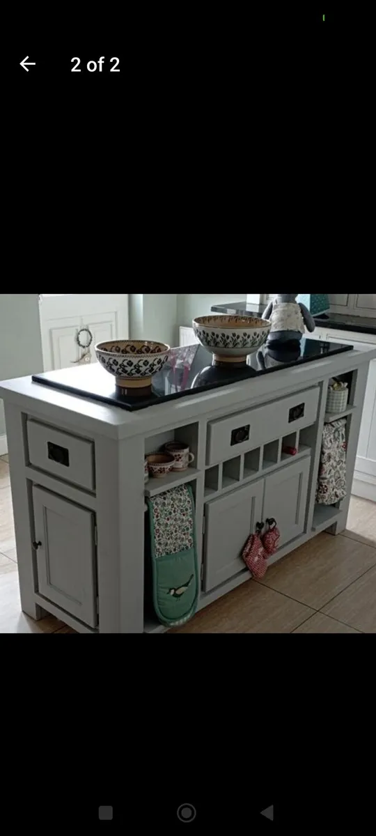 Solid kitchen island granite top delivery arranged - Image 2