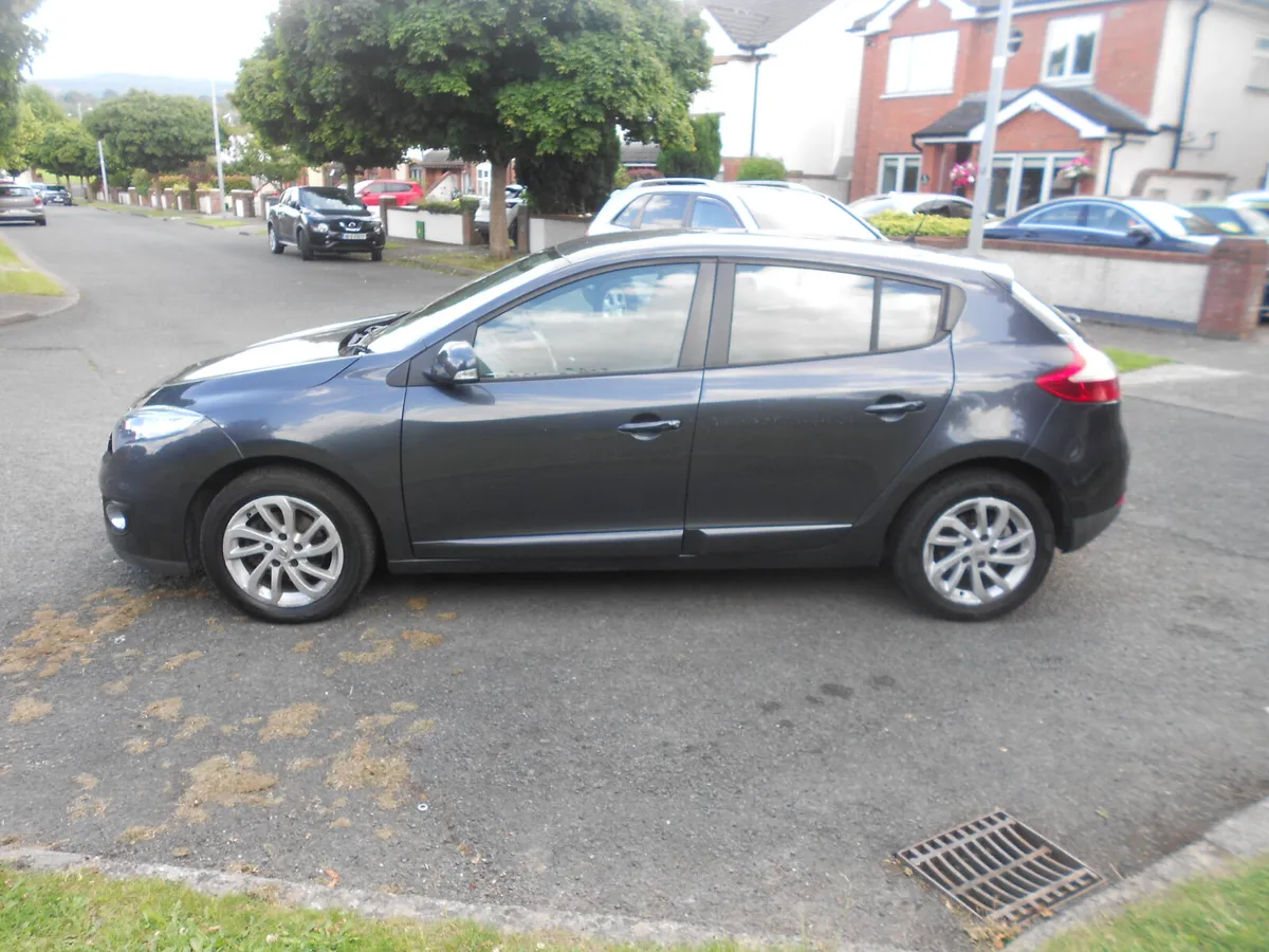 Renault Megane 111dynamique 1.5 diesel - Image 4