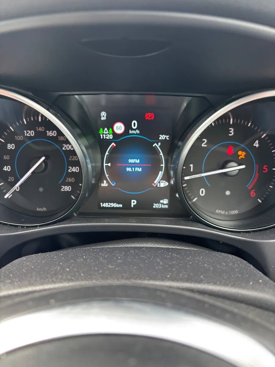 Jaguar F-Pace 2019 - Image 2