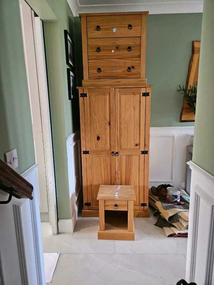 Kida Wardrobe, chest and Locker - Image 1