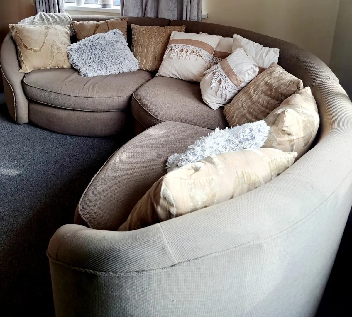 Sofa - Image 4