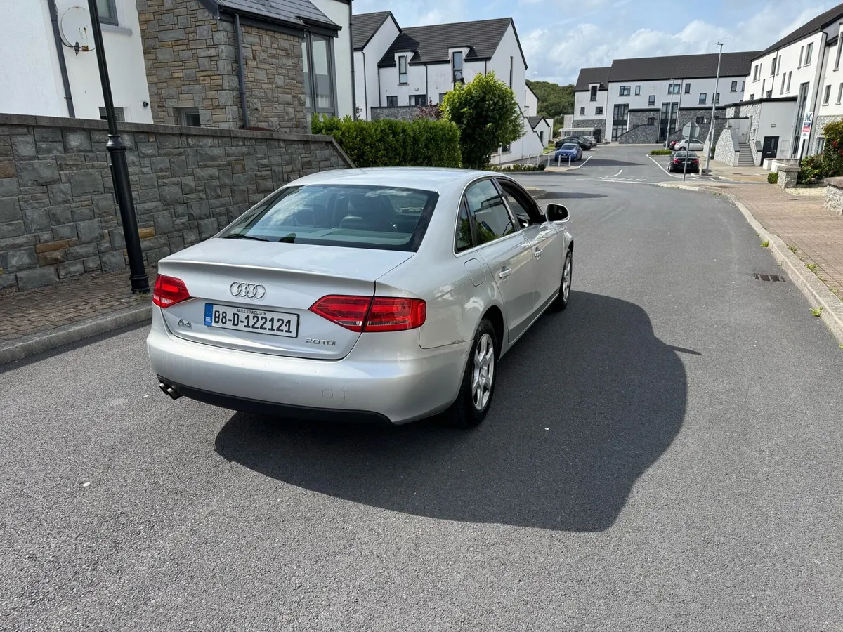 Audi A4 B8 2008 2.0TDI TAX09/2025 - Image 4