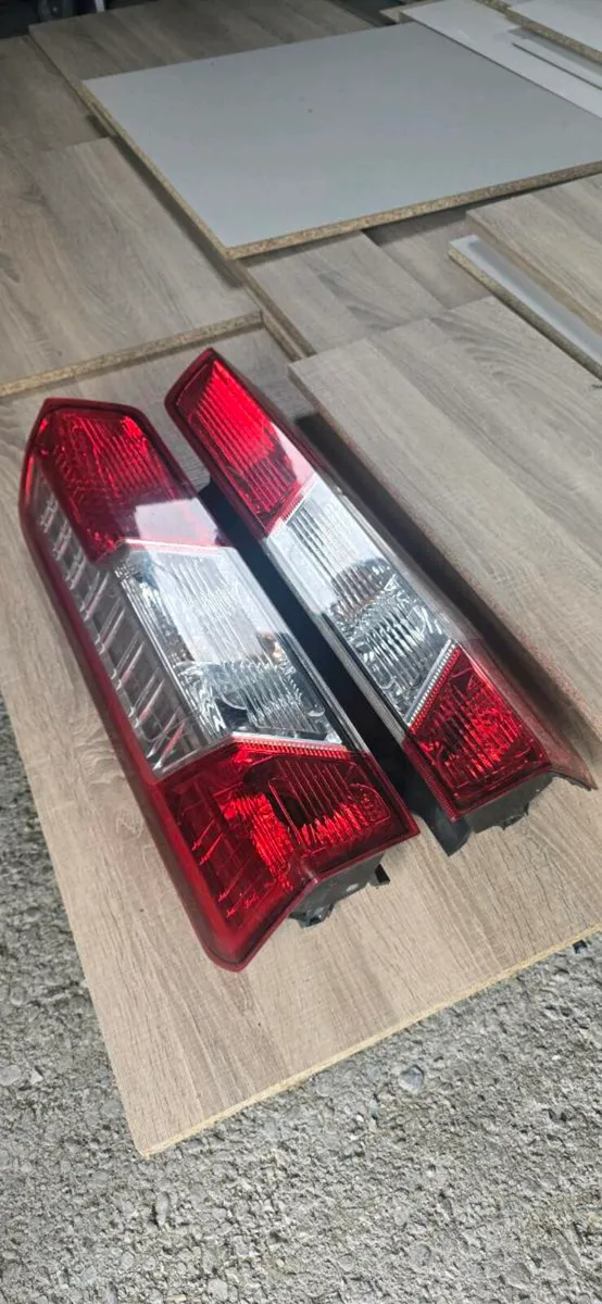 Ford Transit rear lights - Image 2
