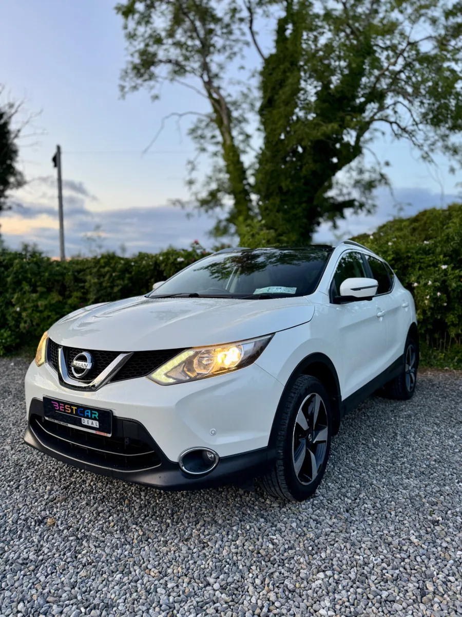 2017 Nissan Qashqai SV 1.5 Premium - Image 4
