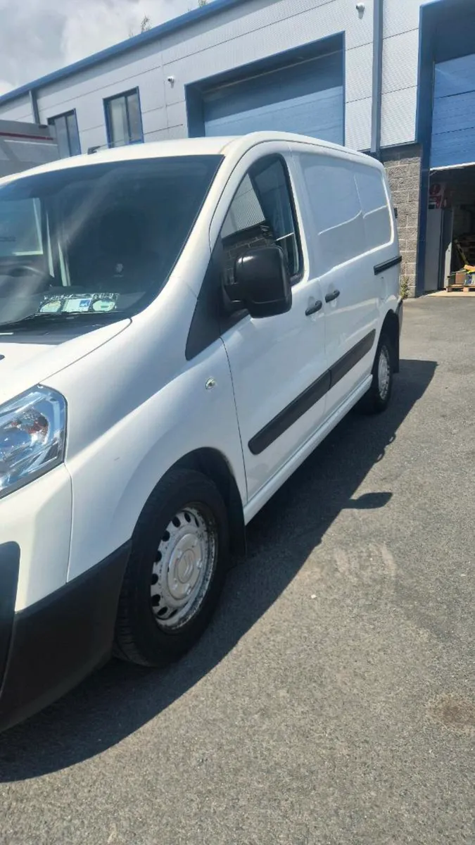 Citroen Dispatch - Image 2