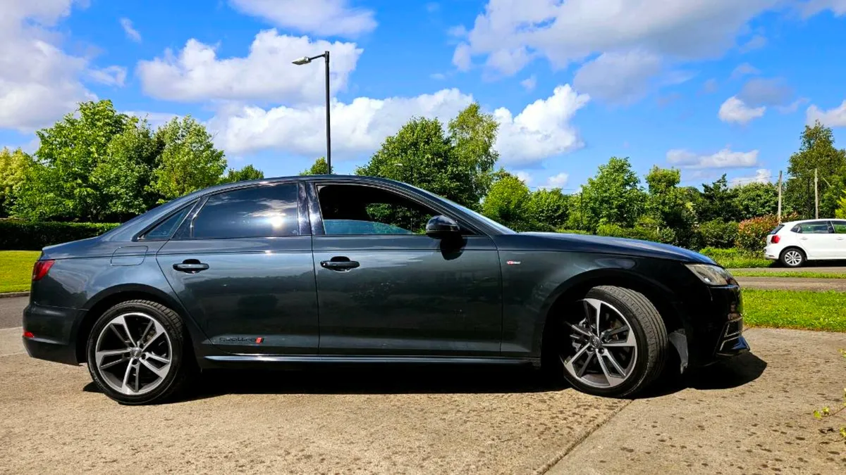 Audi A4 ST 2.0tdi 190bhp S-Line quattro - Image 3