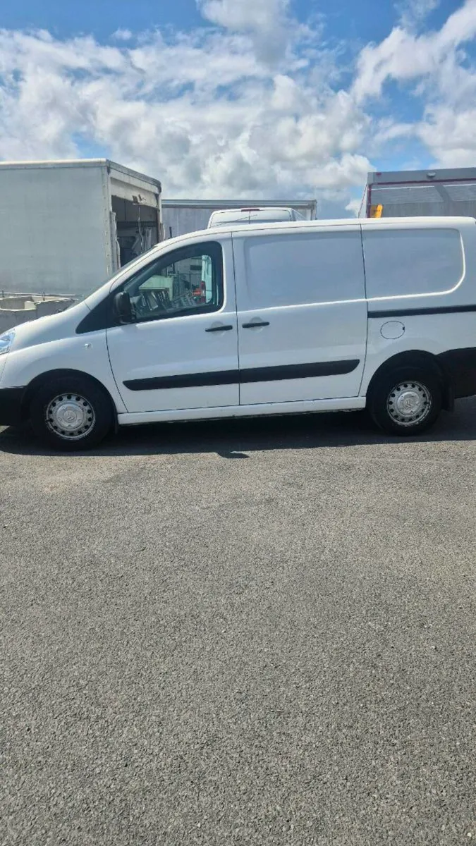Citroen Dispatch - Image 3