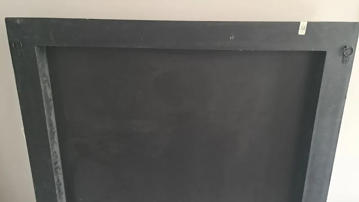 Large Decorative Mirror - Excellent Condition - Image 2