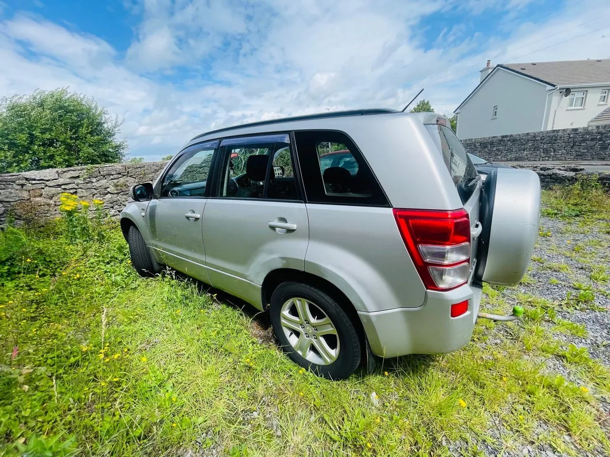 Suzuki grand vitara 4x4 - Image 3