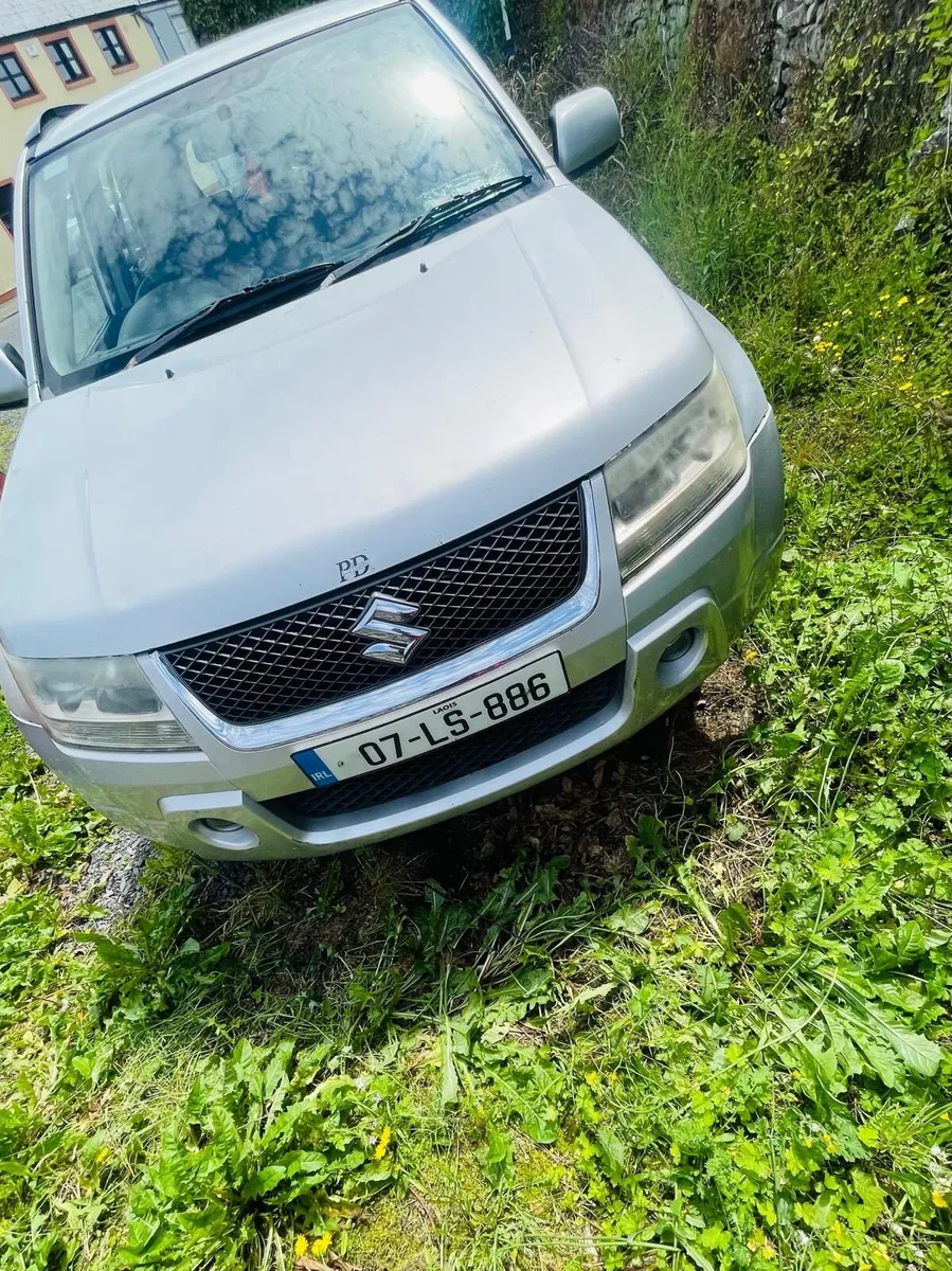 Suzuki grand vitara 4x4 - Image 4