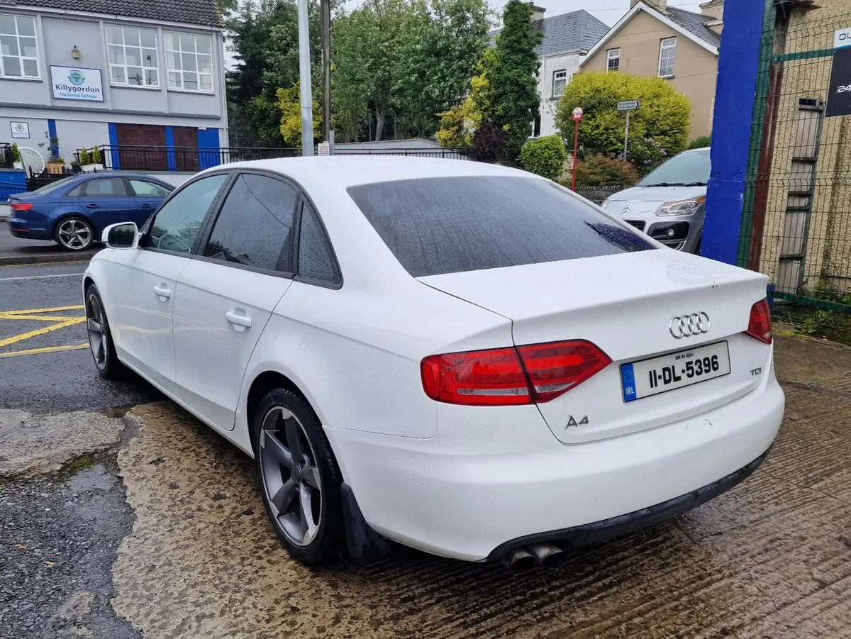 2011 Audi A4 2.0 TDIe 136 SE - Image 3