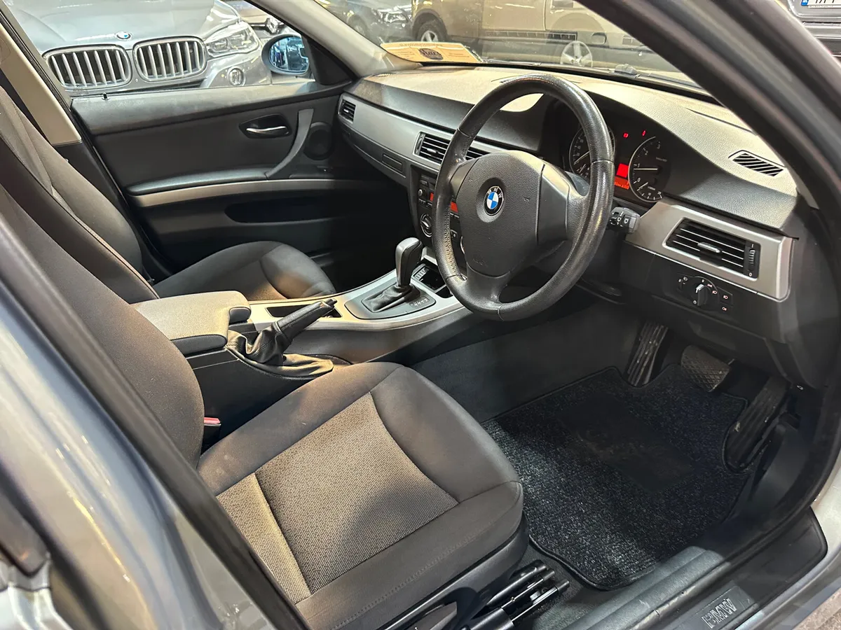 BMW 3-Series 316i ES Automatic only 82,460 miles - Image 3