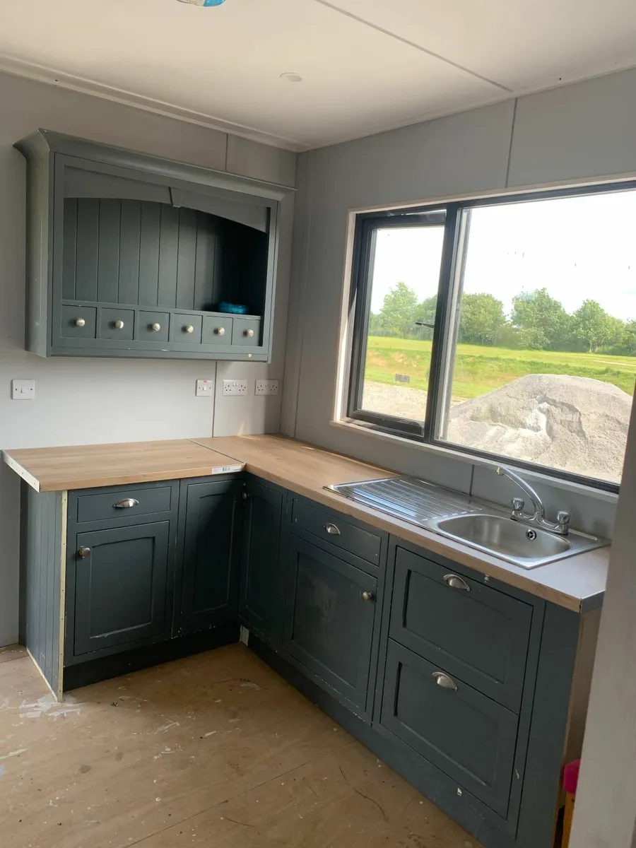 Mobile Home - Image 1